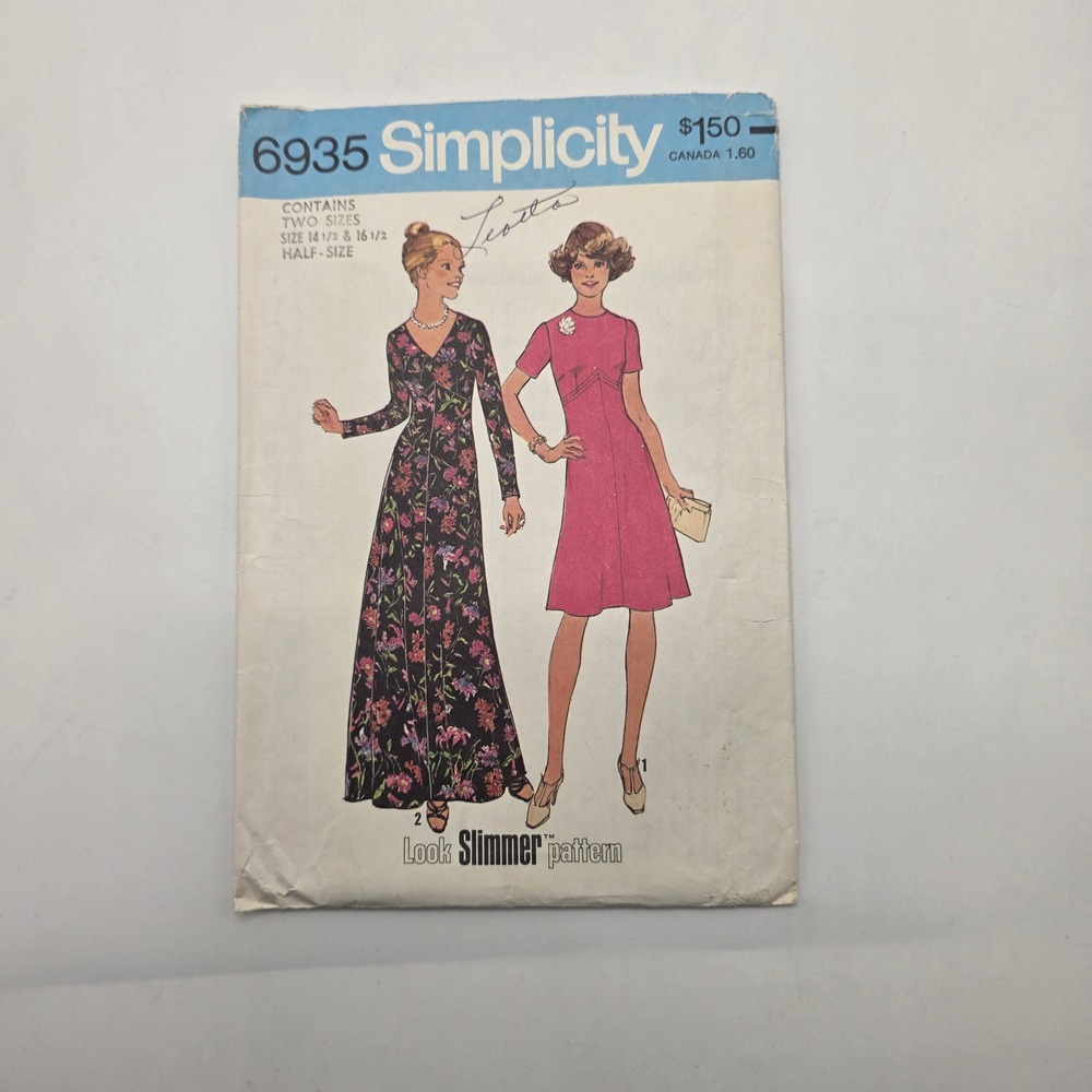 Simplicity 6935 Dress Pattern 1975 Look Slimmer Maxi V-Neck Knee Length